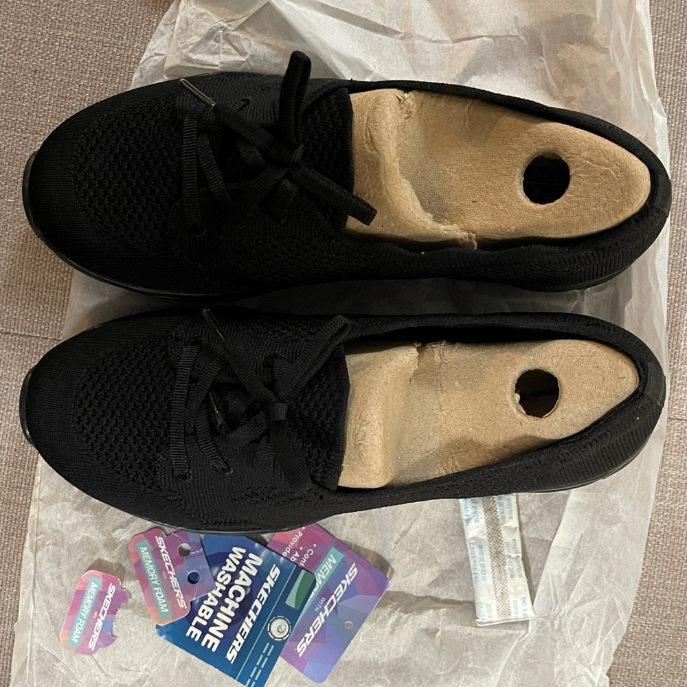 Brand New | Sketcher Memory foam | slip on | TAGS No longer included! - Picture 2 of 5
